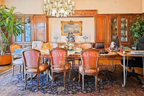 7 bedrooms apartment for sale in Barcelona, Catalonia, Spain № 5652 - photo 5