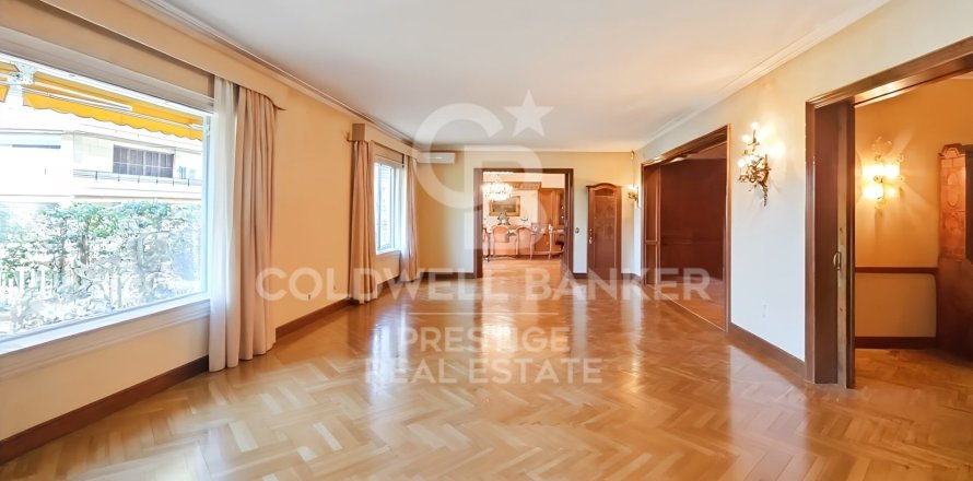 7 bedrooms apartment for sale in Barcelona, Catalonia, Spain № 5652