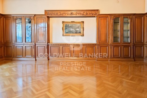 7 bedrooms apartment for sale in Barcelona, Catalonia, Spain № 5652 - photo 4