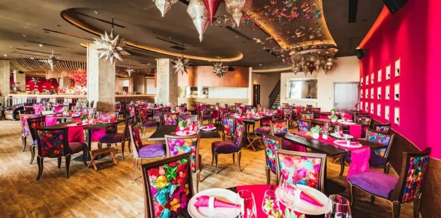 Коммерческая недвижимость 220м² в Барселоне, Каталония, Испания № 1194