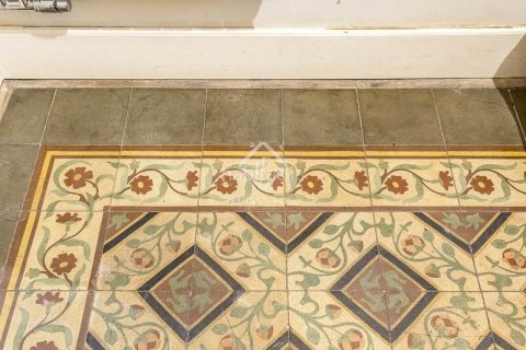 Купить квартиру в Старый город, Барселона, Испания с 2 спальни, 85м², № 2739 - фото 28