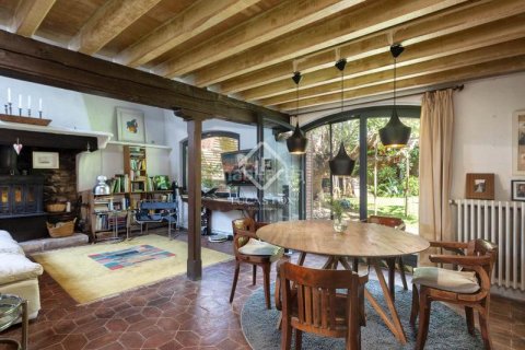 Купить таунхаус в Ла Бисбаль Д'Эмпорда, Испания с 2 спальни, 227м², № 2741 - фото 13