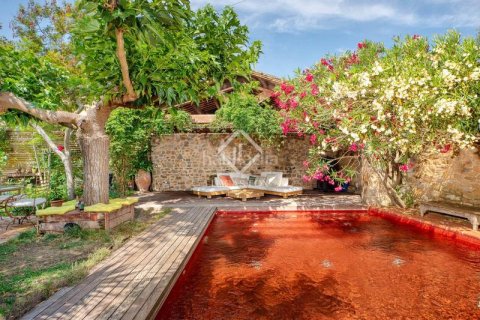 Купить таунхаус в Ла Бисбаль Д'Эмпорда, Испания с 2 спальни, 227м², № 2741 - фото 30