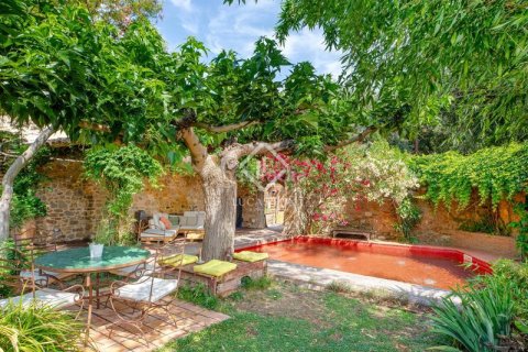 Купить таунхаус в Ла Бисбаль Д'Эмпорда, Испания с 2 спальни, 227м², № 2741 - фото 4