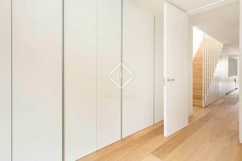 Купить пентхаус в Старый город, Барселона, Испания с 2 спальни, 145м², № 2744 - фото 23