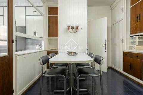 Купить квартиру в Барселона, Испания с 5 спален, 300м², № 2740 - фото 17