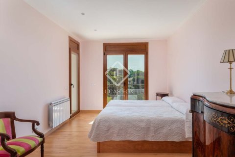 Купить дом в Калонже, Испания с 4 спальни, 320м², № 2743 - фото 7