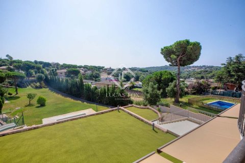 Купить дом в Калонже, Испания с 4 спальни, 320м², № 2743 - фото 15