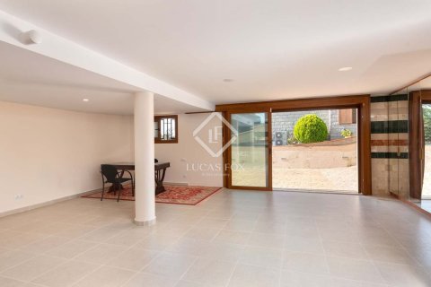 Купить дом в Калонже, Испания с 4 спальни, 320м², № 2743 - фото 19