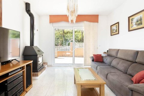 Купить дом в Орта-Гинардо, Барселона, Испания с 6 спален, 288м², № 2742 - фото 4