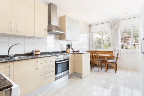 Купить дом в Орта-Гинардо, Барселона, Испания с 6 спален, 288м², № 2742 - фото 13