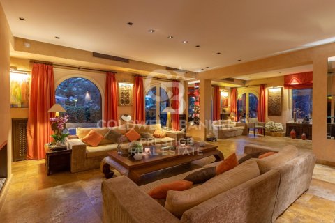 Купить дом в Ситжес, Испания с 8 спален, 1200м², № 7715 - фото 19