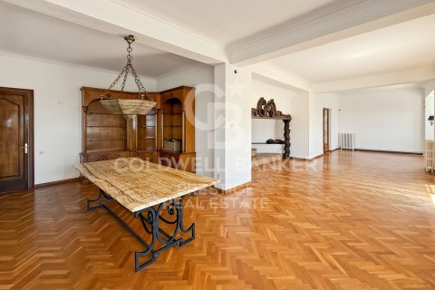 Купить виллу в Сан-Жуст-Десверн, Испания с 12 спален, 855м², № 7714 - фото 13
