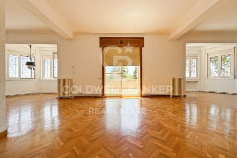 Купить виллу в Сан-Жуст-Десверн, Испания с 12 спален, 855м², № 7714 - фото 12