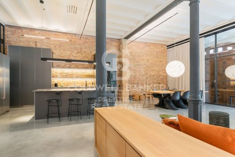 2 bedrooms apartment for rent in Barcelona, Catalonia, Spain № 6159 - photo 11