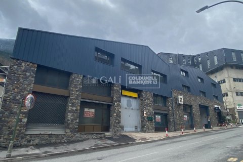 744 m² commercial property à louer à Principado De Andorra (Ninguna Poblacion Tiene C.P.), Lleida, Catalonia, Spain № 6161 - photo 19