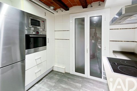 4 bedrooms apartment for sale in Barcelona, Catalonia, Spain № 4724 - photo 4