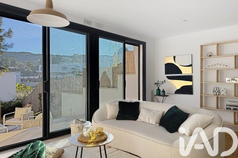 4 bedrooms apartment for sale in Sant Pere de Ribes, Barcelona, Catalonia, Spain № 4723