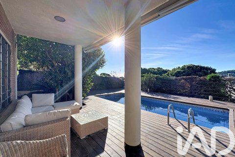 6 bedrooms house for sale in Teia, Barcelona, Catalonia, Spain № 4728 - photo 8