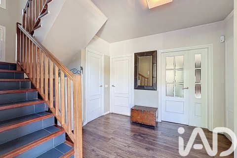 6 bedrooms house for sale in Teia, Barcelona, Catalonia, Spain № 4728 - photo 9