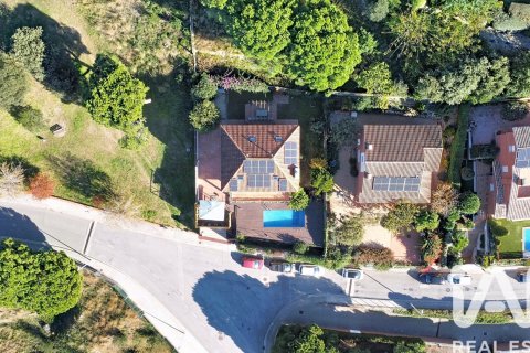 6 bedrooms house for sale in Teia, Barcelona, Catalonia, Spain № 4728 - photo 3