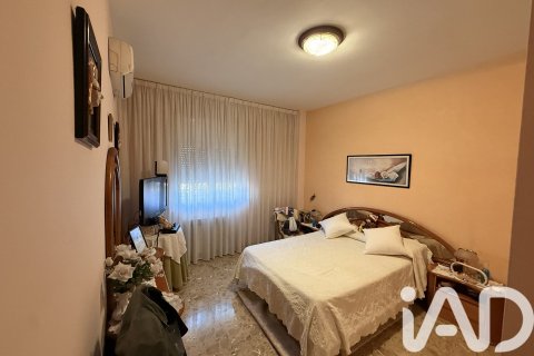4 bedrooms apartment for sale in Barcelona, Catalonia, Spain № 4725 - photo 4