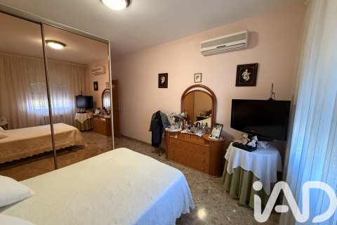 4 bedrooms apartment for sale in Barcelona, Catalonia, Spain № 4725 - photo 5