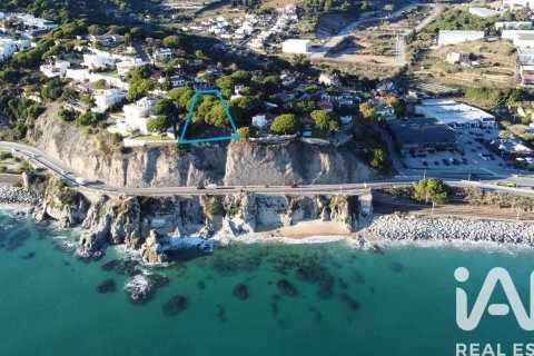 1789 sq.m. land plot for sale in Arenys de Mar, Barcelona, Catalonia, Spain № 4726
