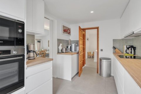 Купить дом в Льяфранк, Испания с 5 комнат, № 1645 - фото 16