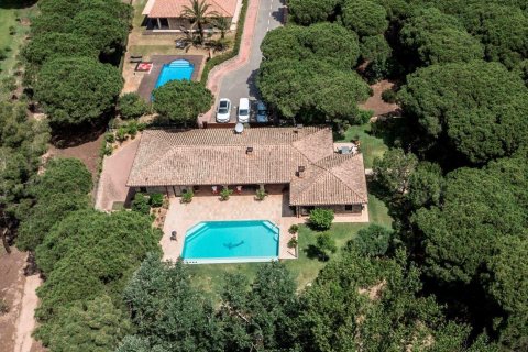 Купить дом в Палс, Испания с 6 комнат, № 1644 - фото 2