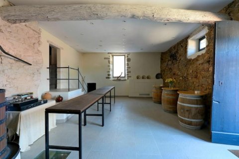 Купить дом в Вальгоргина, Испания с 16 комнат, № 1642 - фото 17