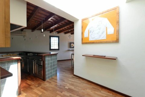 Купить дом в Вальгоргина, Испания с 16 комнат, № 1642 - фото 15