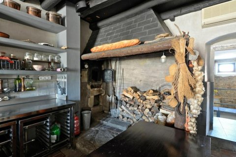 Купить дом в Вальгоргина, Испания с 16 комнат, № 1642 - фото 13