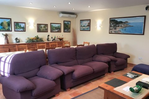 Купить дом в Палафружель, Испания № 1646 - фото 8