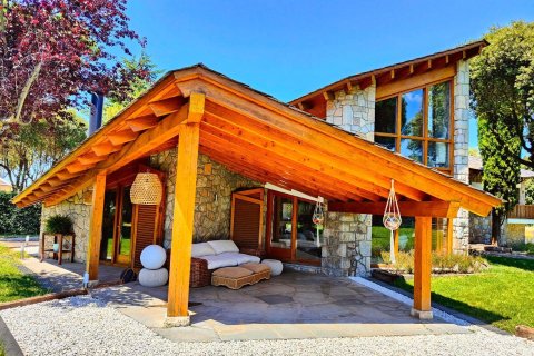 Купить дом в Сева, Испания с 9 комнат, № 1647 - фото 3