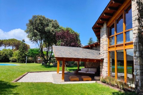 Купить дом в Сева, Испания с 9 комнат, № 1647 - фото 5