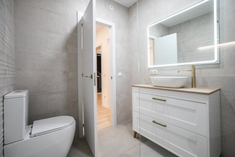Купить квартиру в Эшампле, Испания с 3 спальни, 95м², № 1145 - фото 22