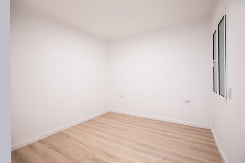 Купить квартиру в Эшампле, Испания с 3 спальни, 95м², № 1145 - фото 24