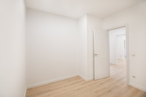 Купить квартиру в Эшампле, Испания с 3 спальни, 95м², № 1145 - фото 13