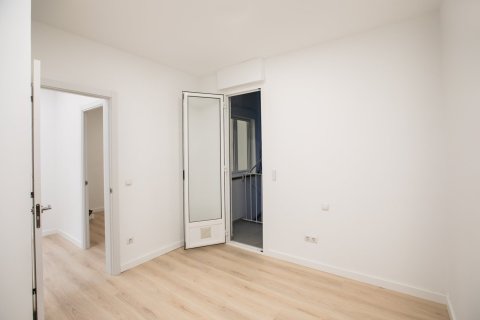 Купить квартиру в Эшампле, Испания с 3 спальни, 95м², № 1145 - фото 17