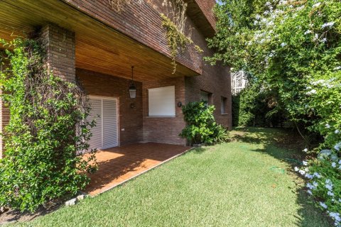 Купить виллу в Барселона, Испания с 9 спален, 706м², № 1144 - фото 3