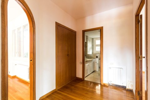 Купить виллу в Барселона, Испания с 9 спален, 706м², № 1144 - фото 25