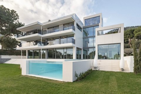 Вилла с 6 спальнями в Барселоне, Каталония, Испания № 1147