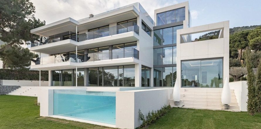 Вилла с 6 спальнями в Барселоне, Каталония, Испания № 1147