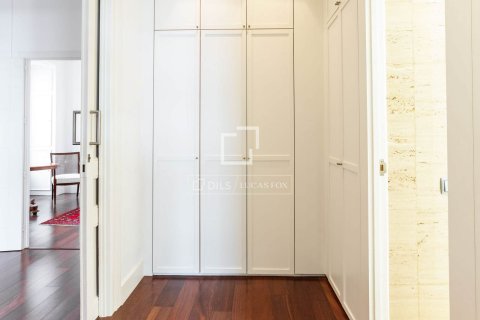 5 chambres apartment à vendre à Barcelona, Catalonia, Spain № 4280 - photo 5