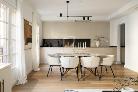 3 chambres apartment à vendre à Barcelona, Catalonia, Spain № 4282