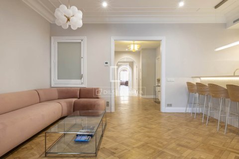 3 chambres apartment à vendre à Barcelona, Catalonia, Spain № 4281 - photo 10