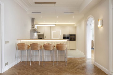 3 chambres apartment à vendre à Barcelona, Catalonia, Spain № 4281 - photo 11