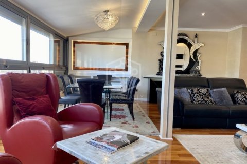 Купить квартиру в Барселона, Испания с 4 спальни, 220м², № 935 - фото 5