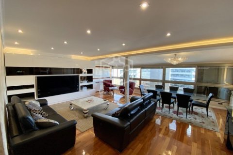 Квартира с 4 спальнями в Барселоне, Каталония, Испания № 935